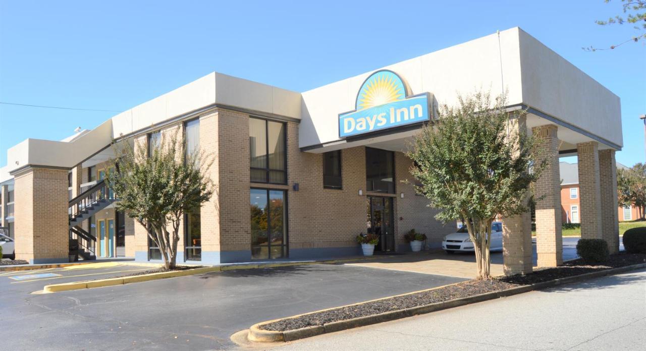 Days Inn By Wyndham Easley West Of Greenville/Clemson Area Dış mekan fotoğraf