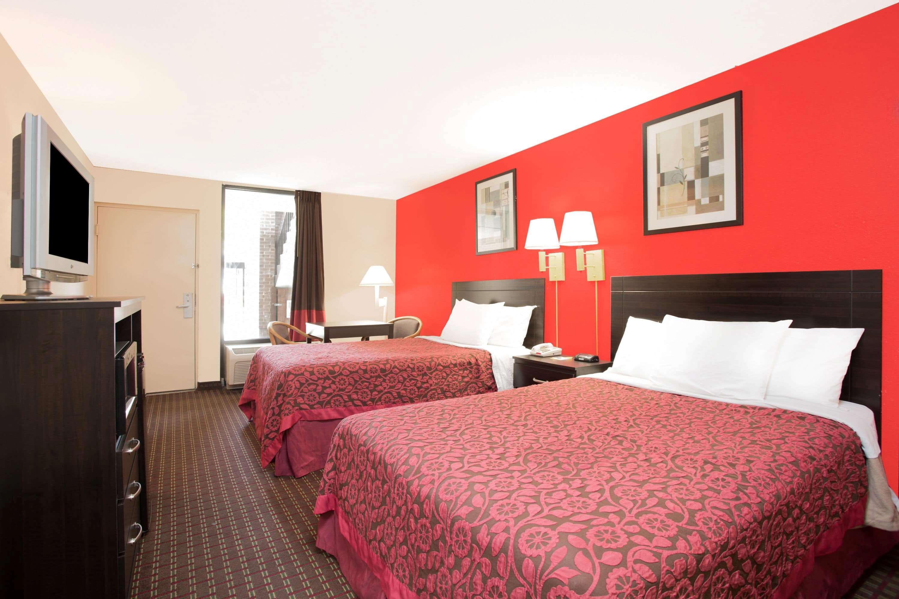 Days Inn By Wyndham Easley West Of Greenville/Clemson Area Dış mekan fotoğraf
