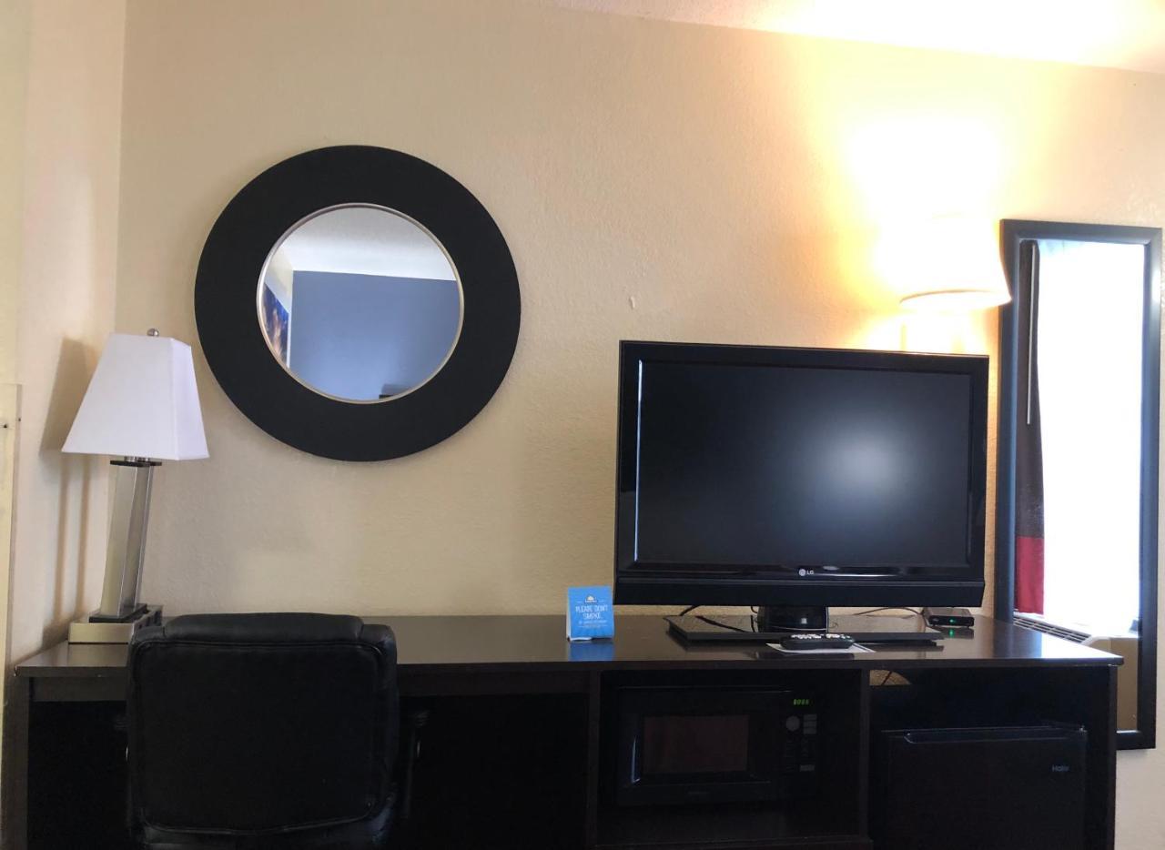 Days Inn By Wyndham Easley West Of Greenville/Clemson Area Dış mekan fotoğraf